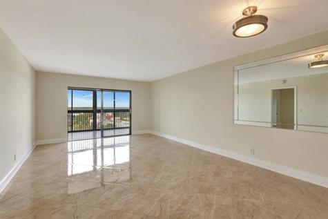 14460 Strathmore Lane Delray Beach FL 33446