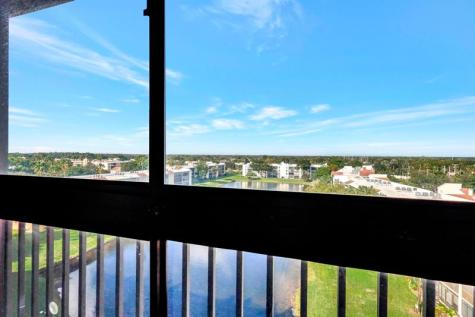 14460 Strathmore Lane Delray Beach FL 33446