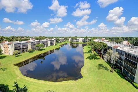 14460 Strathmore Lane Delray Beach FL 33446