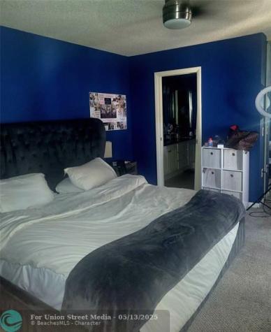5321 53RD Way West Palm Beach FL 33409