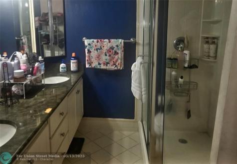 5321 53RD Way West Palm Beach FL 33409
