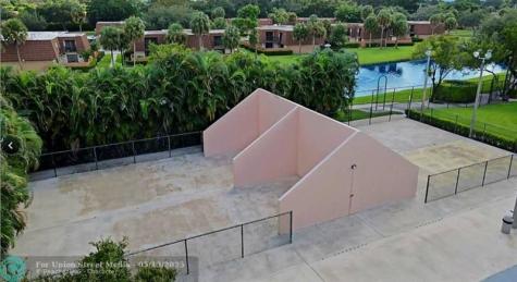 5321 53RD Way West Palm Beach FL 33409