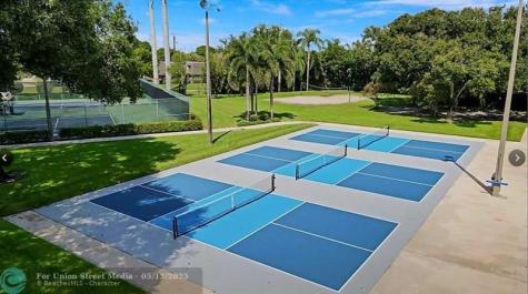 5321 53RD Way West Palm Beach FL 33409
