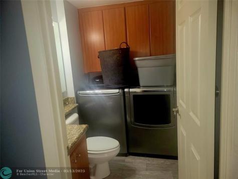 5321 53RD Way West Palm Beach FL 33409