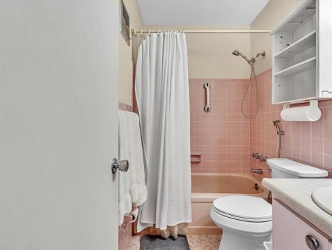 2124 NE 56th Court Fort Lauderdale FL 33308