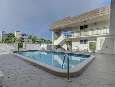 55 SE 14th Street Boca Raton FL 33432