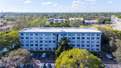 2401 Riverside Drive Coral Springs FL 33065