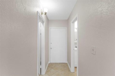 2401 Riverside Drive Coral Springs FL 33065