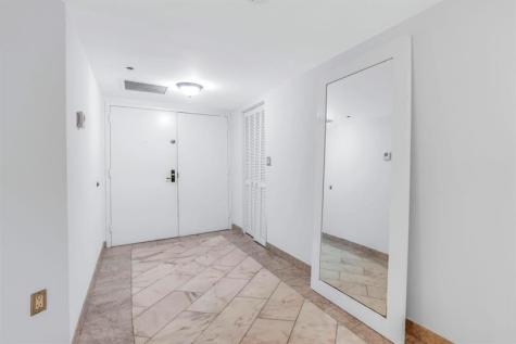 8855 Collins Avenue Surfside FL 33154