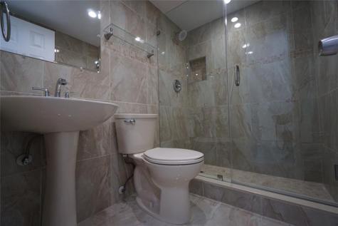 1035 W 77th Street Hialeah FL 33014