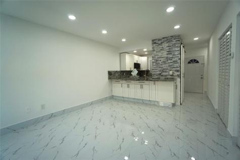 1035 W 77th Street Hialeah FL 33014