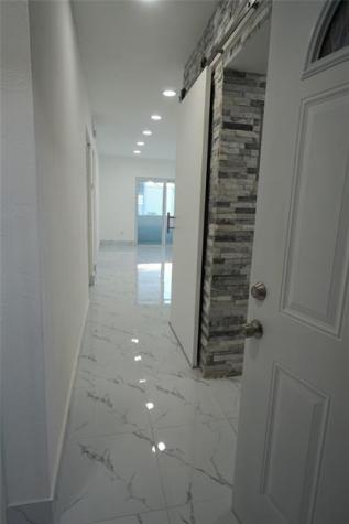 1035 W 77th Street Hialeah FL 33014