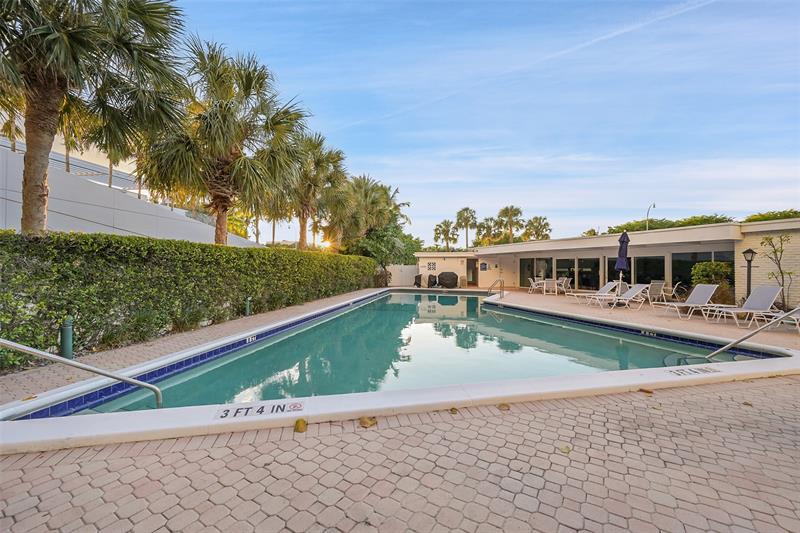 1530 S Ocean Boulevard Pompano Beach FL 33062