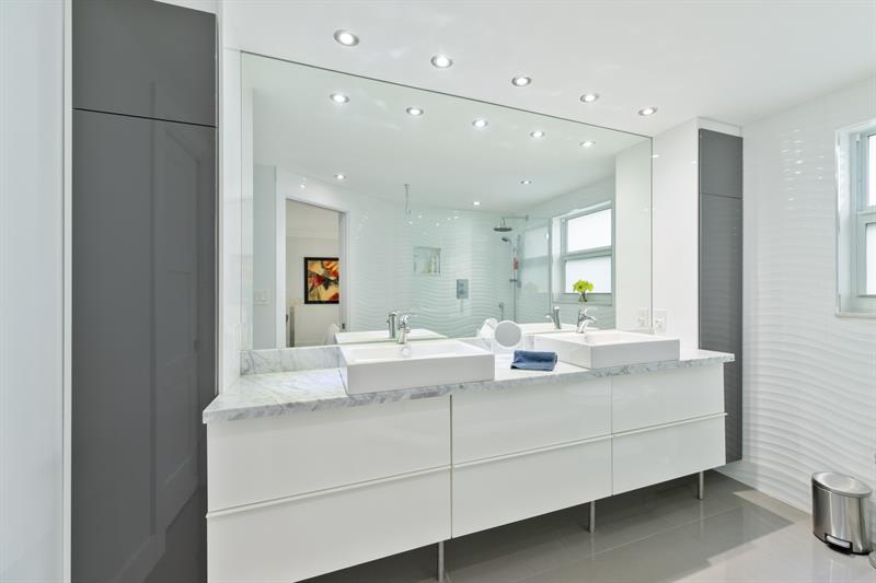 2950 N Palm Aire Drive Pompano Beach FL 33069