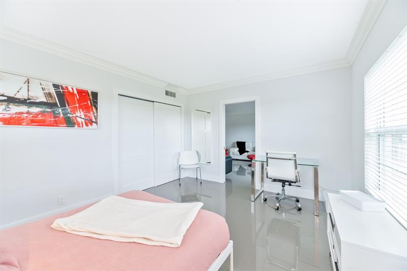 2950 N Palm Aire Drive Pompano Beach FL 33069