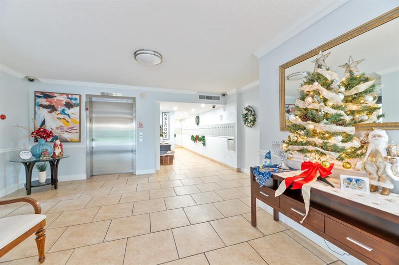 2950 N Palm Aire Drive Pompano Beach FL 33069