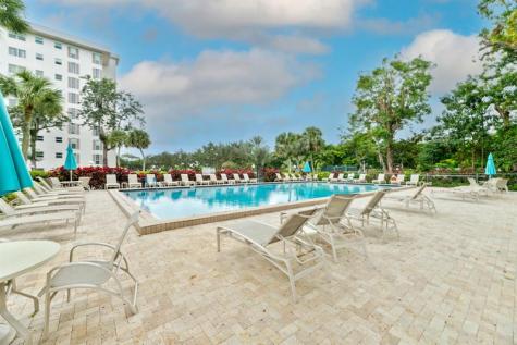 2950 N Palm Aire Drive Pompano Beach FL 33069