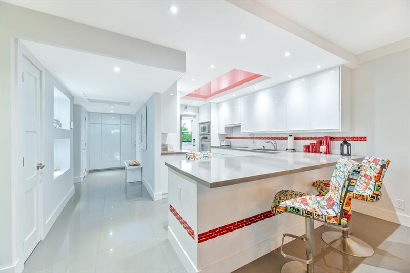 2950 N Palm Aire Drive Pompano Beach FL 33069