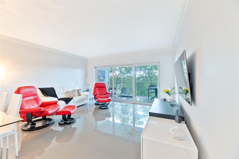 2950 N Palm Aire Drive Pompano Beach FL 33069