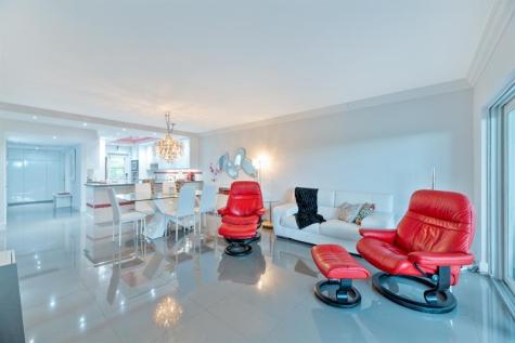 2950 N Palm Aire Drive Pompano Beach FL 33069