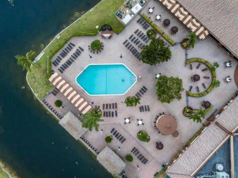 9481 Sunrise Lakes Boulevard Sunrise FL 33322
