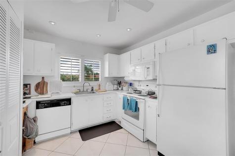 9481 Sunrise Lakes Boulevard Sunrise FL 33322