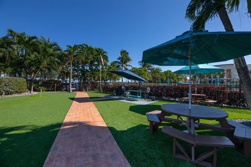 305 N Pompano Beach Boulevard Pompano Beach FL 33062