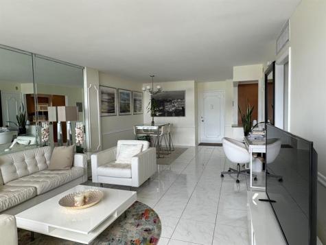 305 N Pompano Beach Boulevard Pompano Beach FL 33062