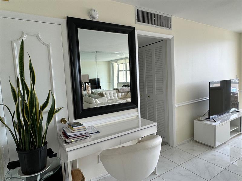 305 N Pompano Beach Boulevard Pompano Beach FL 33062