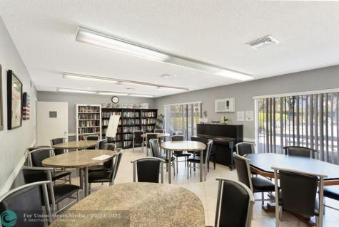 7410 NW 1st Street Margate FL 33063