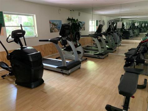 5168 NE 6th Avenue Fort Lauderdale FL 33334