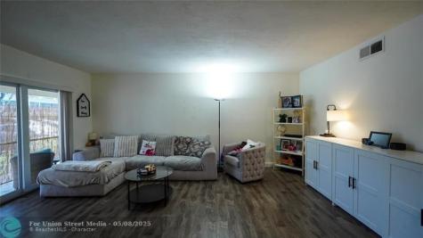 5377 SW 40th Avenue Fort Lauderdale FL 33314