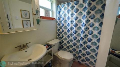 5377 SW 40th Avenue Fort Lauderdale FL 33314