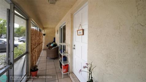 5377 SW 40th Avenue Fort Lauderdale FL 33314