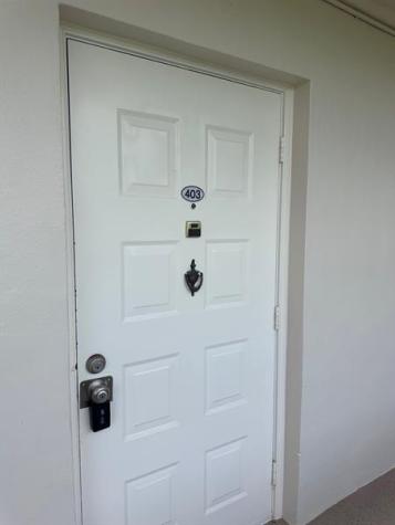 3850 Oaks Clubhouse Drive Pompano Beach FL 33069