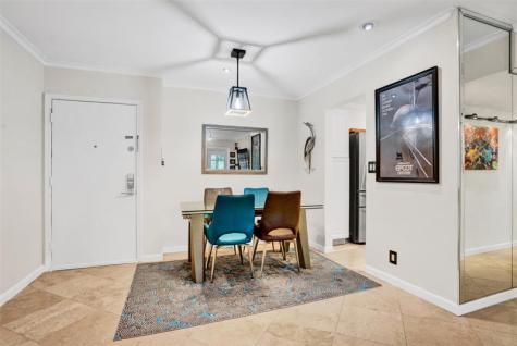 351 NE 19th Place Wilton Manors FL 33305