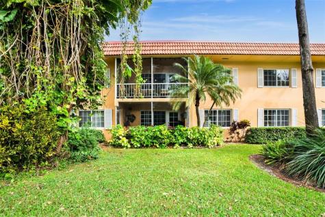 351 NE 19th Place Wilton Manors FL 33305