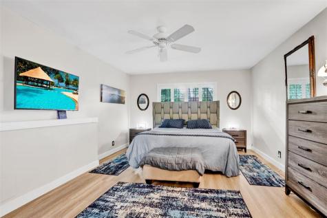 351 NE 19th Place Wilton Manors FL 33305