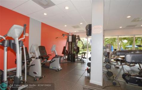 3333 NE 34th Street Fort Lauderdale FL 33308