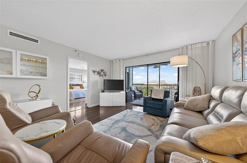 2215 Cypress Island Drive Pompano Beach FL 33069