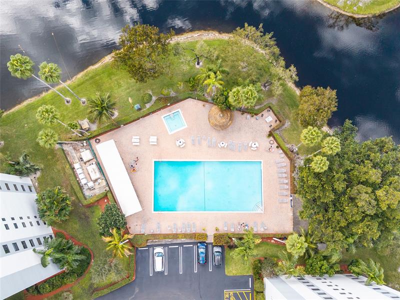 2215 Cypress Island Drive Pompano Beach FL 33069