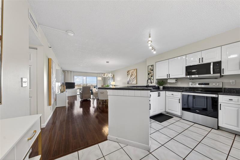 2215 Cypress Island Drive Pompano Beach FL 33069
