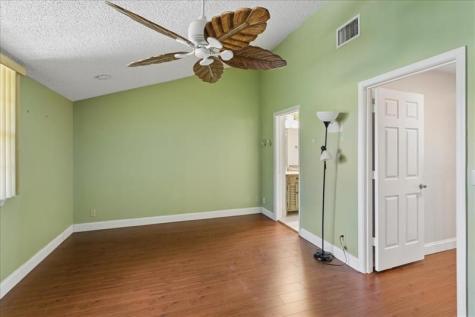 9500 SW 1st Place Coral Springs FL 33071