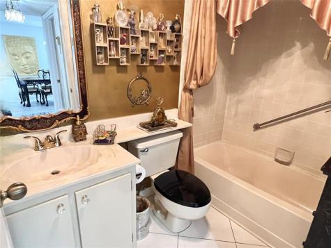 10842 W Clairmont Circle Tamarac FL 33321
