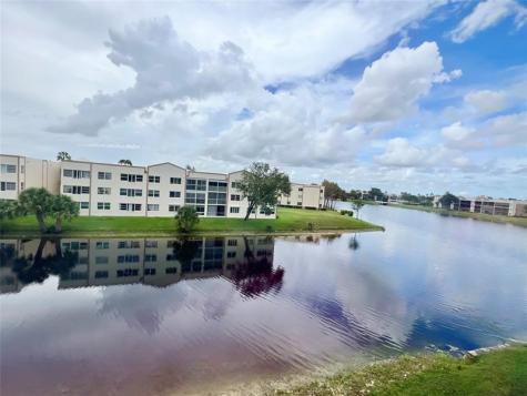 10842 W Clairmont Circle Tamarac FL 33321