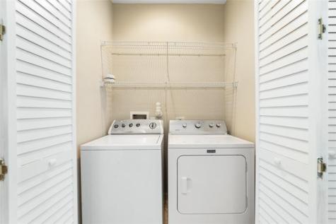 1323 Via De Pepi Boynton Beach FL 33426