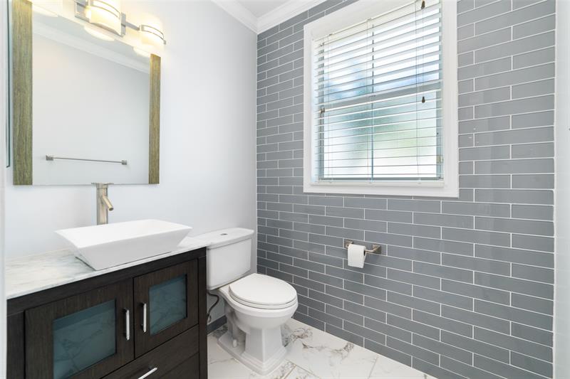 1323 Via De Pepi Boynton Beach FL 33426