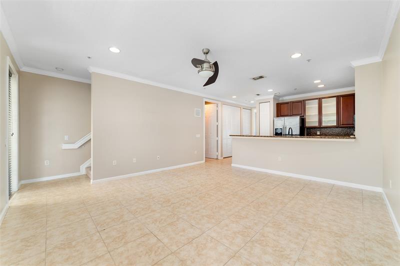 1323 Via De Pepi Boynton Beach FL 33426