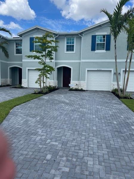 4393 Hammock Grove Drive Lake Worth FL 33467