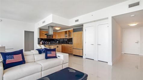 6899 Collins Avenue Miami Beach FL 33141